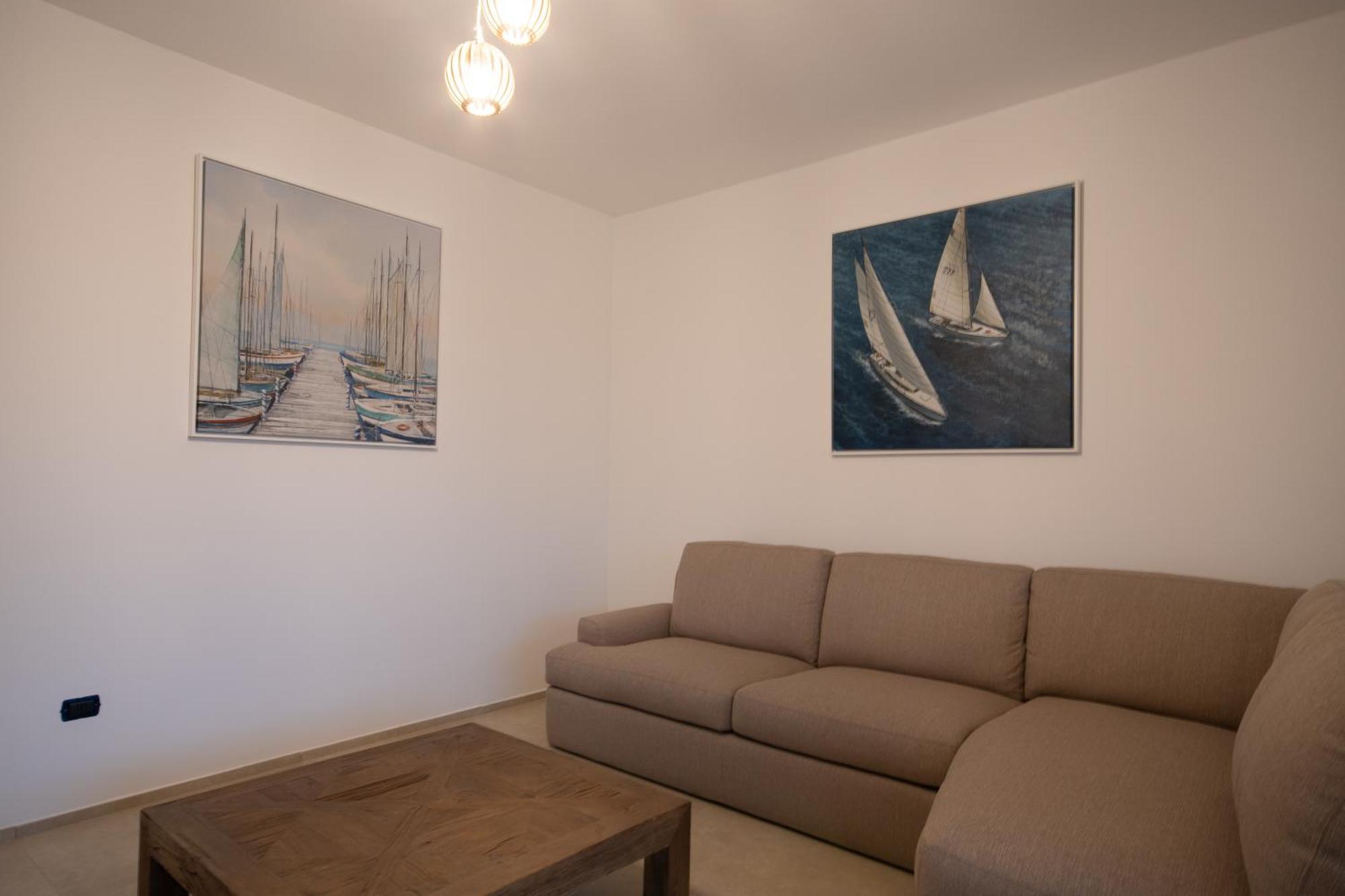 Aparthotel Enaja - Luxury Retreat Budoni Pokoj fotografie